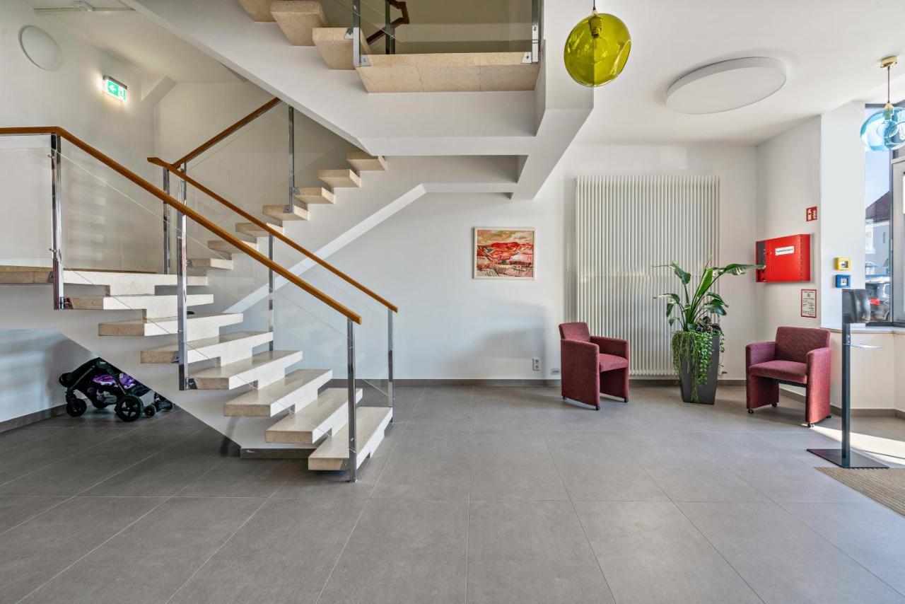 Huber Living Basic 206 Germering Exterior foto